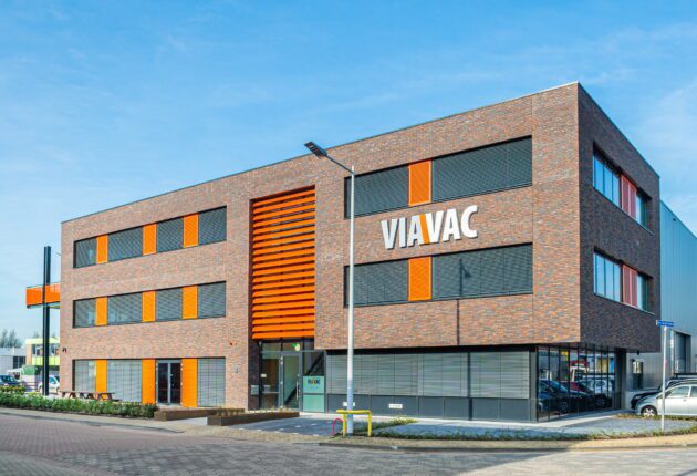 pensioen vroegrijp af hebben Fabrikant van vacuümheffers voor panelen en glas | VIAVAC